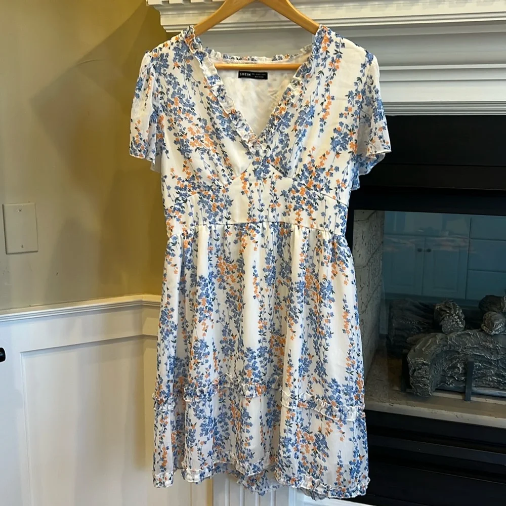Floral print dress - Picture 1 of 1